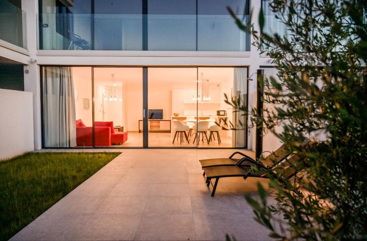 Apartment Flori With Sea View Malinska Bagian luar foto